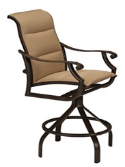picture of a padded sling chair